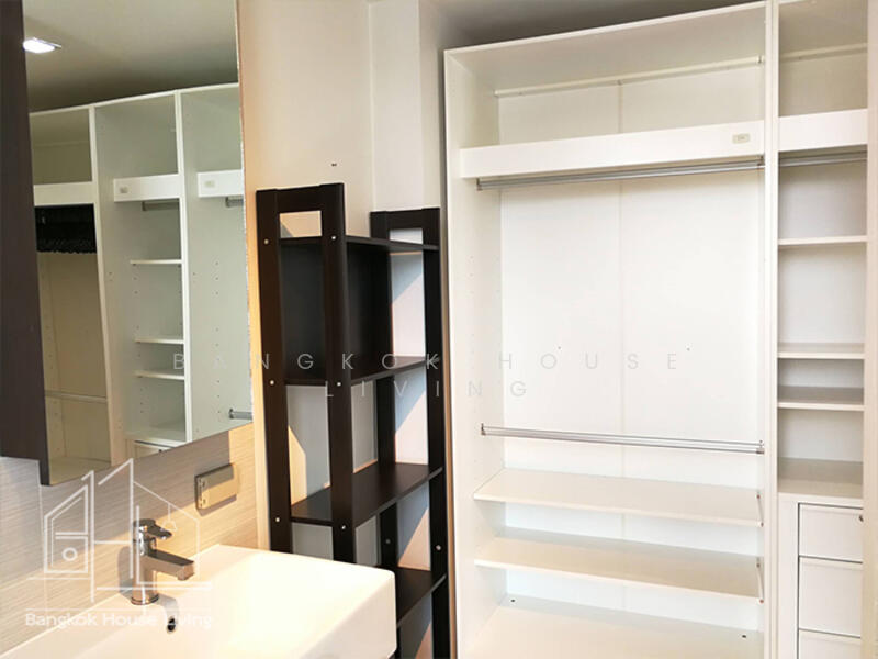 Issara @ 42 Sukhumvit, Bangkok, Soi Sukhumvit 42, Phra Kanong, Khlong Toei, Bangkok, 2 Bedrooms, 90 sqm, Condo For Rent, by Bangkok House Living, 11532320 - DDproperty.com