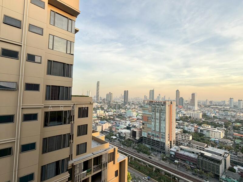 ให้เช่า - IDEO Sathorn-Wongwian Yai : ไอดีโอ สาทร วงเวียนใหญ่, กรุงเทพ