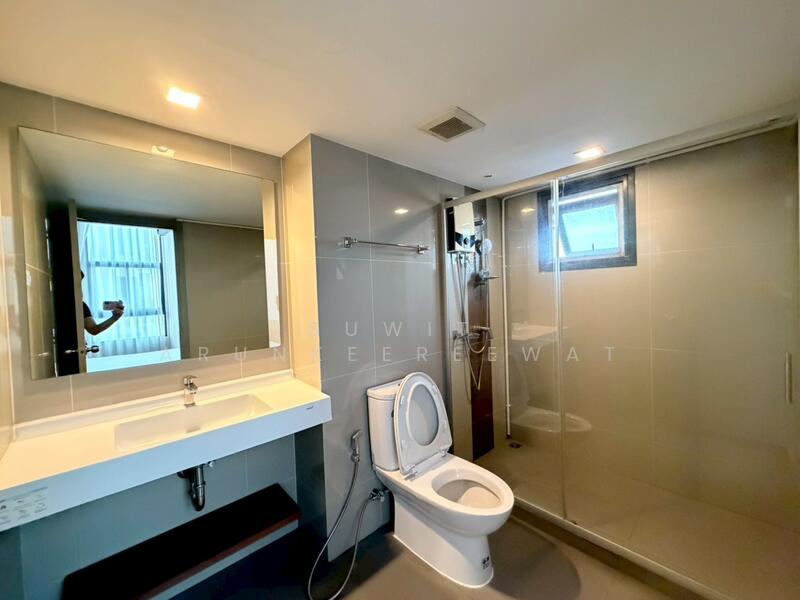 ให้เช่า - IDEO Sathorn-Wongwian Yai : ไอดีโอ สาทร วงเวียนใหญ่, กรุงเทพ