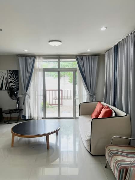 ให้เช่าบ้านเดี่ยว ม.แมกโนลีย์ สวนเสือ ศรีราชา, Chon Buri (Pattaya), Surasak, Si Racha, Chon Buri (Pattaya), 3 Bedrooms, 200 sqm, Single Detached House For Rent, by Dusit Saengfa, 11532491 - DDproperty.com