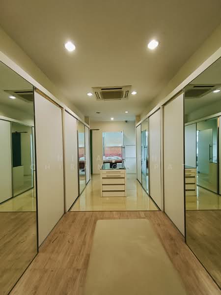 ขายบ้านมัยลาภ อาคารใหญ่ 2 หลังบนเนื้อที่ 669 ตร.ว. พื้นที่ใช้สอย 2,256 ตร.ม. ซอยมัยลาภ รามอินทรา14, Bangkok, 5 รามอินทรา14 แยก20, Tha Rang, Bang Khen, Bangkok, 6 Bedrooms, 2,256 sqm, Single Detached House For Sale, by Nisakorn Chirangkapat, 11533476 - DDproperty.com