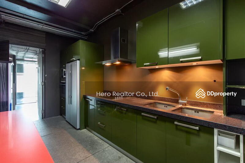 ขาย - For Sale Bangkok Shophouse Srinakarin Suan Luang BRE15502, กรุงเทพ