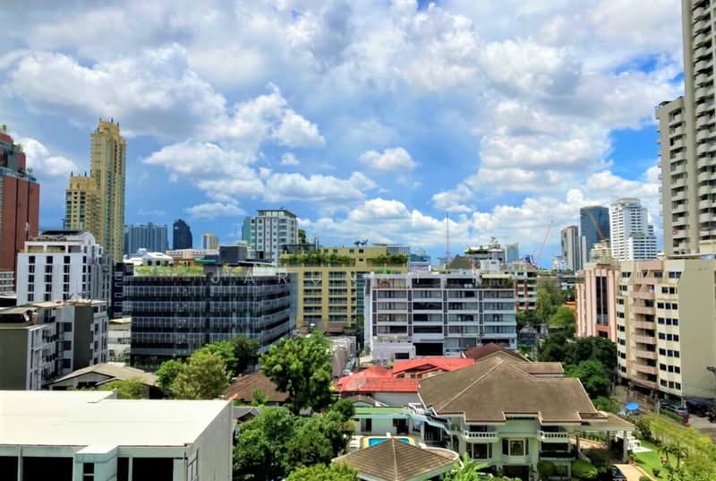 Noble Around Sukhumvit 33, Bangkok, 17 Soi Sukhumvit 33, Khlong Tan Nua, Watthana, Bangkok, 1 Bedroom, 56 sqm, Condo For Rent, by Jarunat K, 11536876 - DDproperty.com