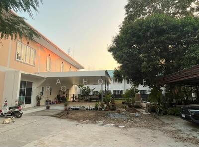 ขาย - ขายที่ดินพร้อมสิ่งปลูกสร้าง ศรีราชา ราคาถูก, ชลบุรี