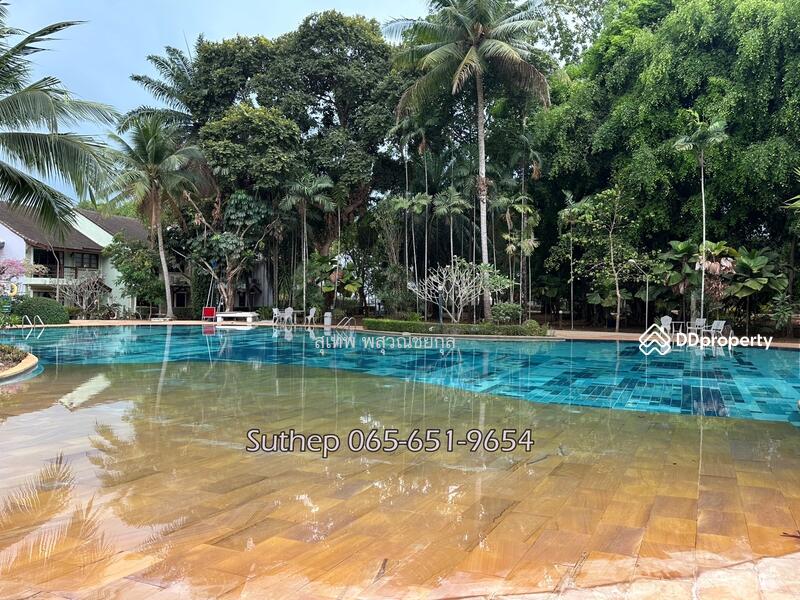 For Sale - Hot Price Drop! Vacation Home for Sale – Now Only 2.99 Million Baht near the sea and swimming pool, Rayong