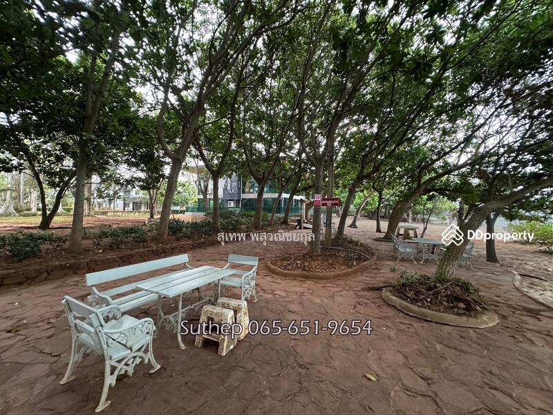 For Sale - Hot Price Drop! Vacation Home for Sale – Now Only 2.99 Million Baht near the sea and swimming pool, Rayong