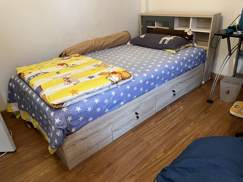 Baan Klangmuang Grand De Paris Ratchada, Bangkok, Pradit Manutham Road, Wang Thonglang, Wang Thonglang, Bangkok, 3 Bedrooms, 200 sqm, Townhouse For Rent, by Sirichai Anekbanluekul, 11539159 - DDproperty.com