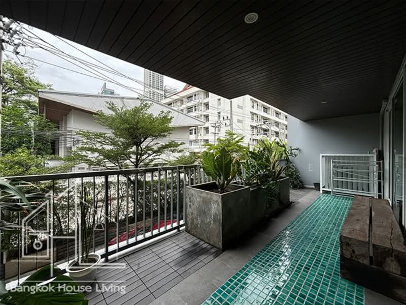Urbana Sukhumvit 15 : เออร์บาน่า สุขุมวิท 15, กรุงเทพ, ซอยสุขุมวิท 15, คลองเตยเหนือ, วัฒนา, กรุงเทพ, 143 ตร.ม., คอนโด ให้เช่า, โดย Bangkok House Living, 11540091 - DDproperty.com