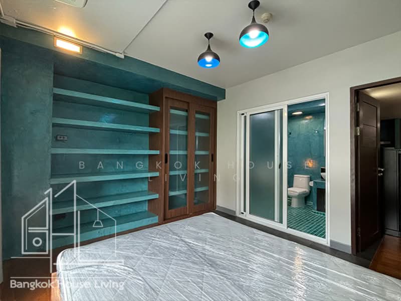 Urbana Sukhumvit 15, Bangkok, Soi Sukhumvit 15, Khlongtoei Nua, Watthana, Bangkok, 3 Bedrooms, 143 sqm, Condo For Rent, by Bangkok House Living, 11540091 - DDproperty.com