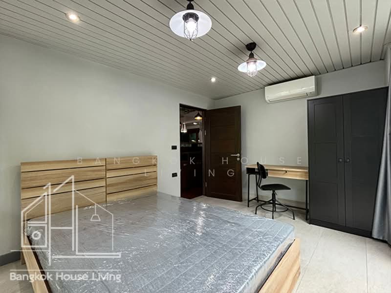 Urbana Sukhumvit 15 : เออร์บาน่า สุขุมวิท 15, กรุงเทพ, ซอยสุขุมวิท 15, คลองเตยเหนือ, วัฒนา, กรุงเทพ, 143 ตร.ม., คอนโด ให้เช่า, โดย Bangkok House Living, 11540091 - DDproperty.com