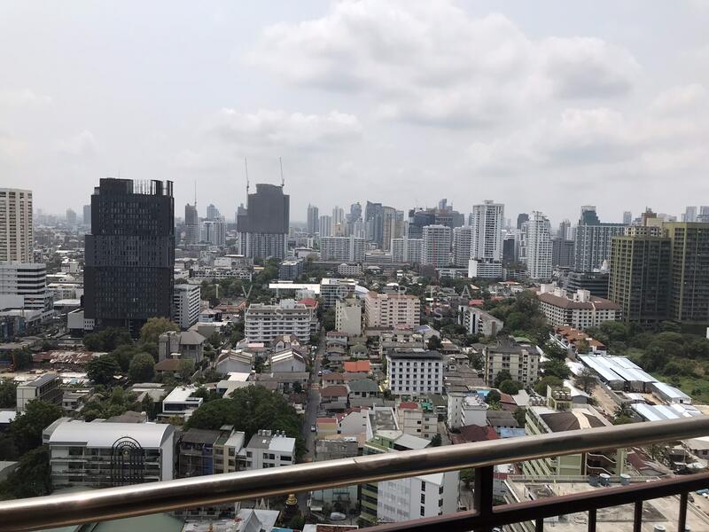 Supalai Park Ekkamai-Thonglor : ศุภาลัยปาร์ค เอกมัย-ทองหล่อ, กรุงเทพ, ถนนเพชรบุรี, บางกะปิ, ห้วยขวาง, กรุงเทพ, 70 ตร.ม., คอนโด ขาย, โดย Living Real Estates, 11541195 - DDproperty.com