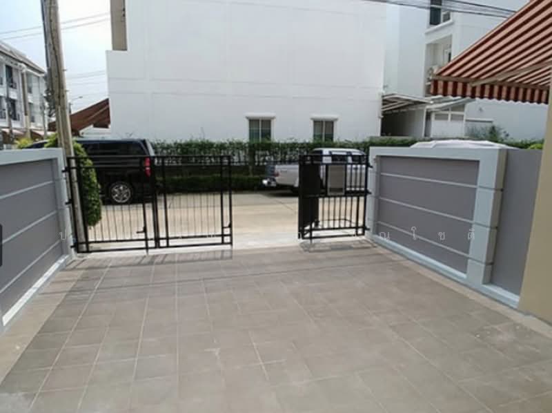 ให้เช่า - Baan Klang Muang Sathorn-Taksin 2 : บ้านกลางเมือง สาทร-ตากสิน 2, กรุงเทพ