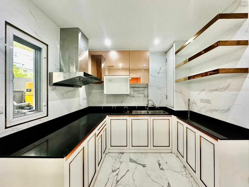 SPACE Ladprao-Mengjai, Bangkok, Pracha Uthit Road (Mengjai), Wang Thonglang, Wang Thonglang, Bangkok, 4 Bedrooms, 340 sqm, Townhouse For Sale, by ERA Thailand, 11542123 - DDproperty.com