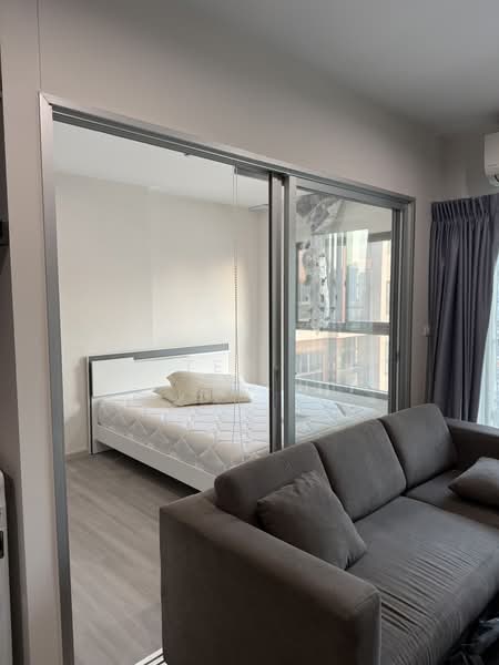 The Parkland Charan-Pinklao, Bangkok, 42 Charasanitwong, Bang Phlat, Bang Phlat, Bangkok, 1 Bedroom, 30 sqm, Condo For Sale, by Ter ., 11542296 - DDproperty.com