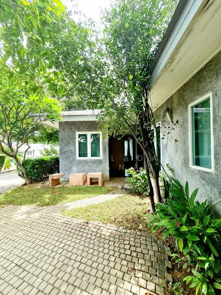 ขายบ้านในหัวหินใกล้ทะเลเพียง200เมตร, ประจวบคีรีขันธ์, เพชรเกษม, หัวหิน, หัวหิน, ประจวบคีรีขันธ์, 115 ตร.ม., บ้านเดี่ยว ขาย, โดย Chitlada Mayanan, 11542530 - DDproperty.com