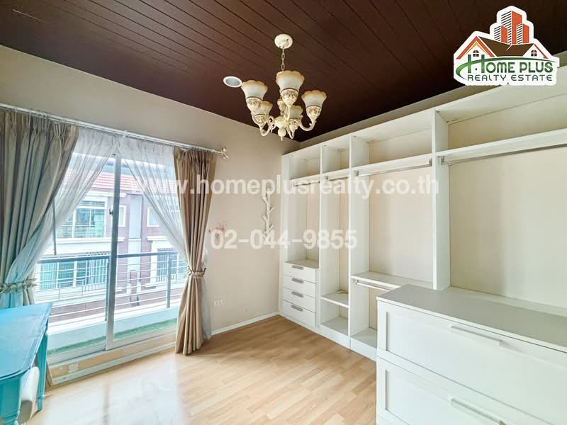 Baan Klang Muang Kaset-Nawamin, Bangkok, Soi Nawamin 70 Yeak 11-2, Khlong Kum, Bueng Kum, Bangkok, 3 Bedrooms, 166 sqm, Townhouse For Sale, by นก, 11542580 - DDproperty.com