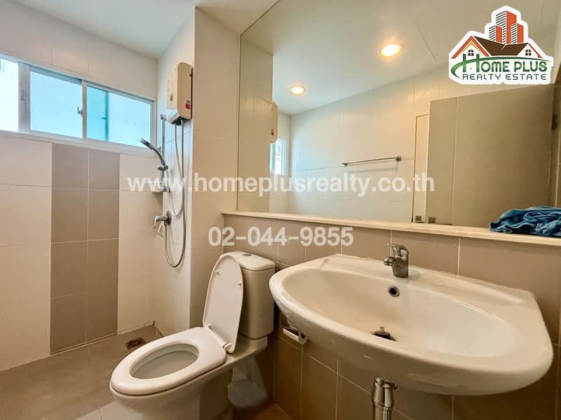 Baan Klang Muang Kaset-Nawamin, Bangkok, Soi Nawamin 70 Yeak 11-2, Khlong Kum, Bueng Kum, Bangkok, 3 Bedrooms, 166 sqm, Townhouse For Sale, by นก, 11542580 - DDproperty.com