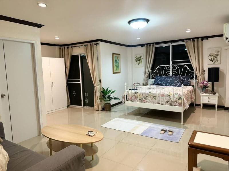 Royal Nakharin Villa OnNut 46, Bangkok, Nong Bon, Prawet, Bangkok, 5 Bedrooms, 350 sqm, Townhouse For Rent, by ปรินทร์ญาดา ชิณโชติ, 11543408 - DDproperty.com