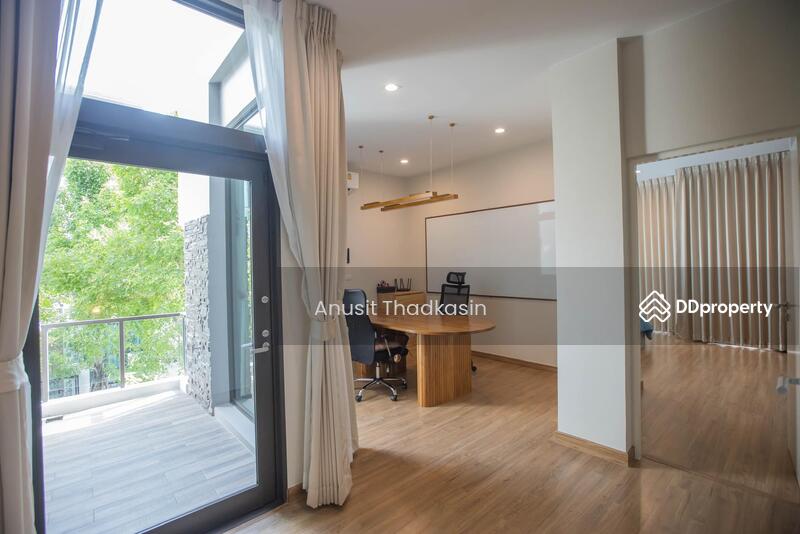 ให้เช่า - Baan Klang Muang Classe Ekkamai-Ramintra : บ้านกลางเมือง คลาสเซ่ เอกมัย-รามอินทรา, กรุงเทพ