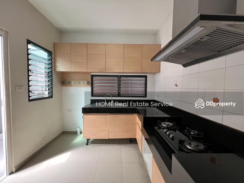 For Sale - Mantana Kalapapruk-Wongwaen, Bangkok