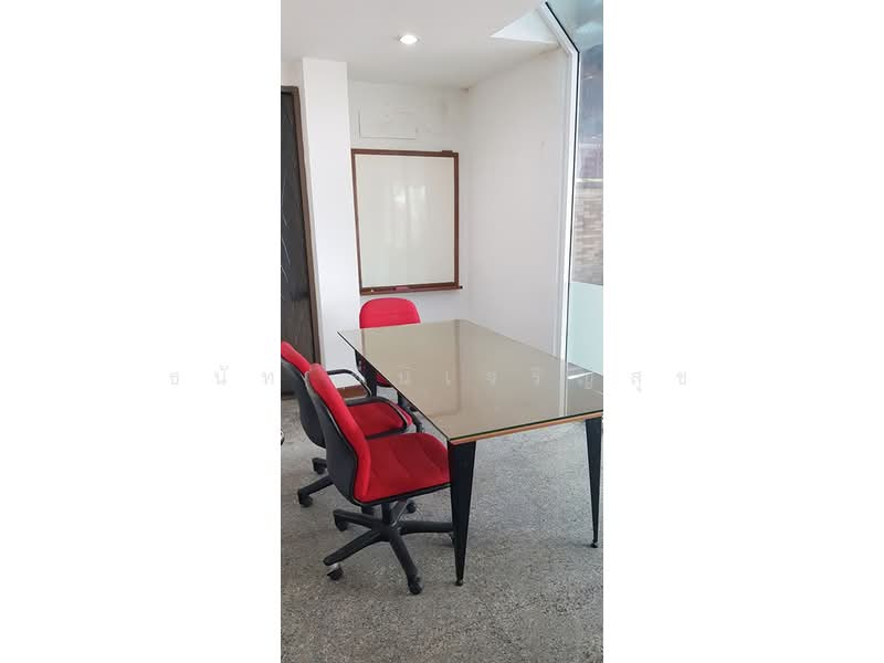 Sriwara Town in Town, Bangkok, Sriwara Road, Phlapphla, Wang Thonglang, Bangkok, , 850 sqm, Office Space For Sale, by ธนัท ชื่นเจริญสุข, 11544883 - DDproperty.com