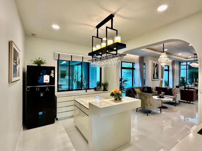 Perfect Masterpiece Sukhumvit 77, Samut Prakan, Soi Mu Ban Perfect Place Sukhumvit 77, Rachathewa, Bang Plee, Samut Prakan, 5 Bedrooms, 720 sqm, Single Detached House For Rent, by Knight Frank Chartered (Thailand) Co.,Ltd, 11545000 - DDproperty.com