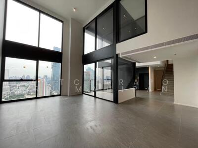 For Rent - The Lofts Silom, Bangkok