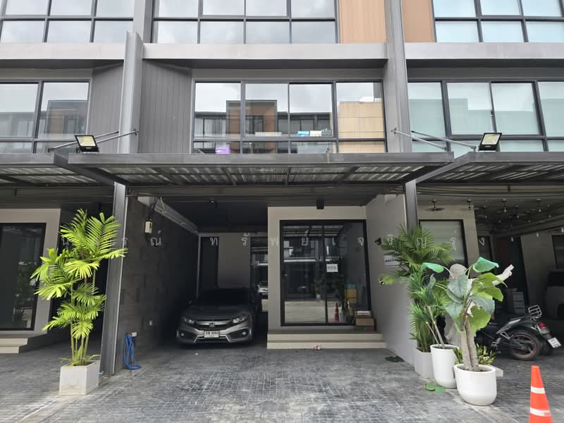 The PRIDE Pattanakan, Bangkok, 477/16 พัฒนาการ, Suan Luang, Bangkok, , 310 sqm, Shophouse For Sale, by นุสรณ์ ทรัพย์เจริญรุ่ง, 11545881 - DDproperty.com