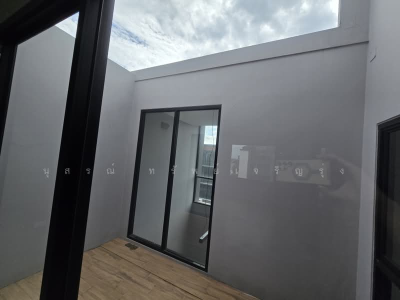 The PRIDE Pattanakan, Bangkok, 477/16 พัฒนาการ, Suan Luang, Bangkok, , 310 sqm, Shophouse For Sale, by นุสรณ์ ทรัพย์เจริญรุ่ง, 11545881 - DDproperty.com