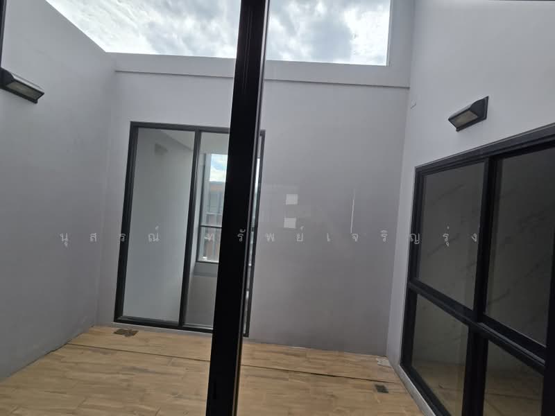 The PRIDE Pattanakan, Bangkok, 477/16 พัฒนาการ, Suan Luang, Bangkok, , 310 sqm, Shophouse For Sale, by นุสรณ์ ทรัพย์เจริญรุ่ง, 11545881 - DDproperty.com