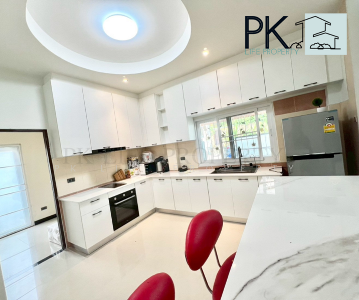 7R0118 This pool villa 3 bedroom 3 bathroom 55,000/month at rawai have fully furnished, Phuket, Rawai, Muang Phuket, Phuket, 3 Bedrooms, 300 sqm, Villa For Rent, by PK LIFE Property, 11546355 - DDproperty.com