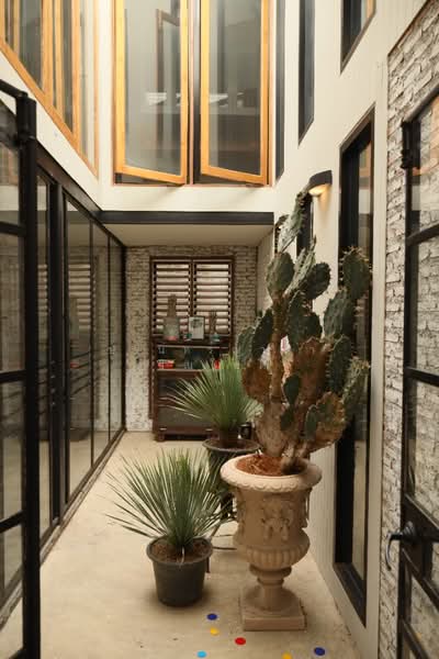 Single house Chokchai 4, Bangkok, Lat Phrao, Lat Phrao, Bangkok, 2 Bedrooms, 280 sqm, Single Detached House For Sale, by ปรินทร์ญาดา ชิณโชติ, 11546723 - DDproperty.com