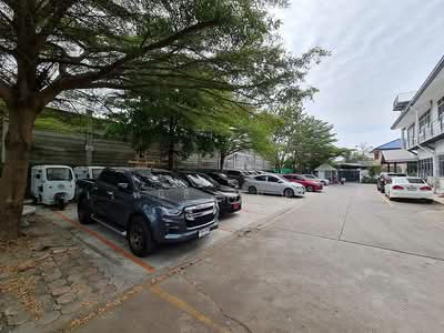 ขาย - ขาย อาคารพร้อมผู้เช่าเต็ม ขนาด 1815 ตรม ที่ดิน 498 ตรว BTS pk18, กรุงเทพ