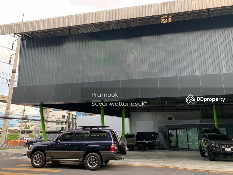 For Sale - Showroom & Office for Rental Srinakarin rd., Bangkok