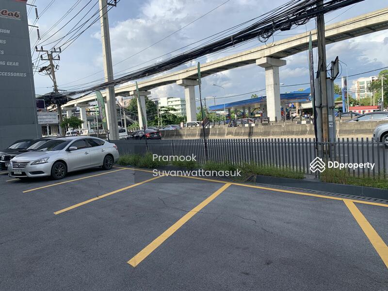 For Sale - Showroom & Office for Rental Srinakarin rd., Bangkok