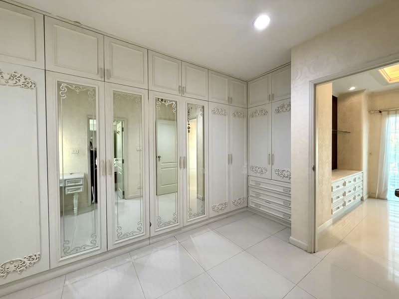 Bangkok Boulevard Praram 9 Srinakarin, Bangkok, Krungthep Kreetha Road, Saphan Sung, Saphan Sung, Bangkok, 4 Bedrooms, 200 sqm, Single Detached House For Sale, by เสาวลักษณ์ มิ้มทอง, 11547417 - DDproperty.com