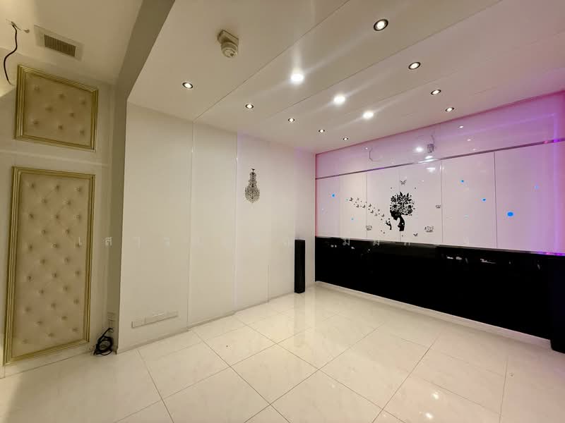 Bangkok Boulevard Praram 9 Srinakarin, Bangkok, Krungthep Kreetha Road, Saphan Sung, Saphan Sung, Bangkok, 4 Bedrooms, 200 sqm, Single Detached House For Sale, by เสาวลักษณ์ มิ้มทอง, 11547417 - DDproperty.com