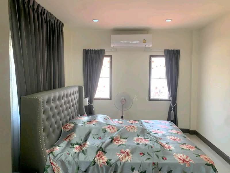 10510, Bangkok, Sam Wa Tawan Tok, Khlong Sam Wa, Bangkok, 3 Bedrooms, 200 sqm, Single Detached House For Rent, by กุลจิรา อภัยโส, 11547619 - DDproperty.com