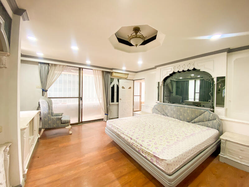 Asoke Towers : อโศก ทาวเวอร์, กรุงเทพ, ถนนสุขุมวิท 21, คลองเตยเหนือ, วัฒนา, กรุงเทพ, 169 ตร.ม., คอนโด ขาย, โดย อมรญา ทองสุข, 11548770 - DDproperty.com