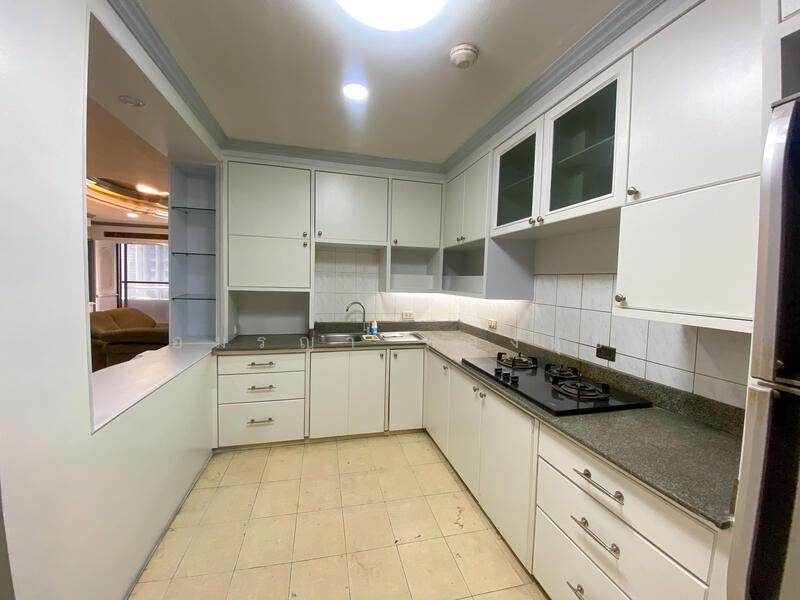 Asoke Towers, Bangkok, Sukhumvit 21 Road, Khlongtoei Nua, Watthana, Bangkok, 3 Bedrooms, 169 sqm, Condo For Sale, by อมรญา ทองสุข, 11548770 - DDproperty.com
