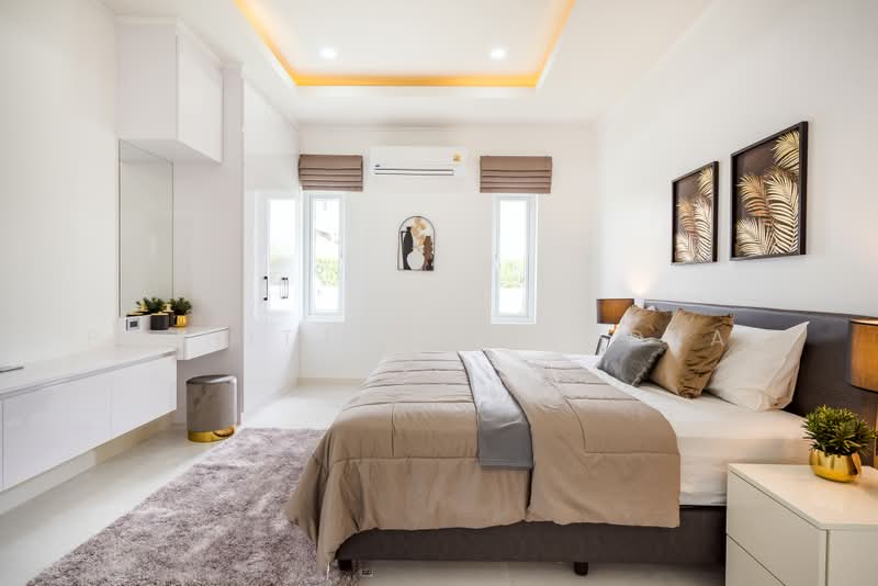 Hua Hin, Prachuap Khiri Khan, Thap Tai, Hua Hin, Prachuap Khiri Khan, 3 Bedrooms, 270 sqm, Single Detached House For Sale, by Pathitta Iedsudrak, 11548995 - DDproperty.com