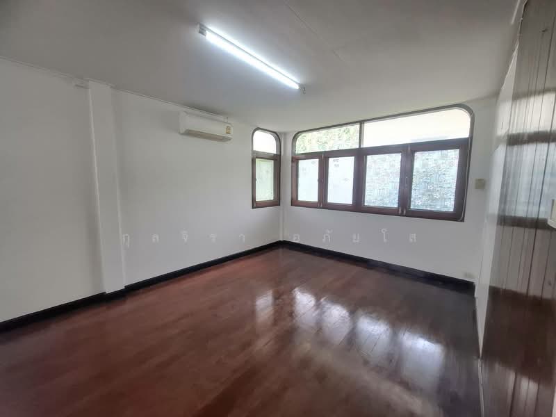 10700, กรุงเทพ, บางพลัด, กรุงเทพ, 400 ตร.ม., บ้านเดี่ยว ให้เช่า, โดย กุลจิรา อภัยโส, 11549418 - DDproperty.com