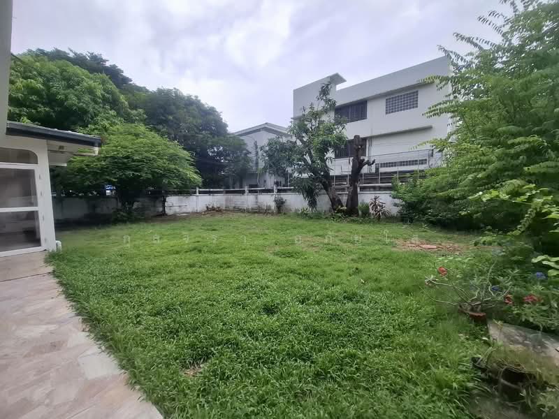 10700, Bangkok, Bang Phlat, Bangkok, 3 Bedrooms, 400 sqm, Single Detached House For Rent, by กุลจิรา อภัยโส, 11549418 - DDproperty.com