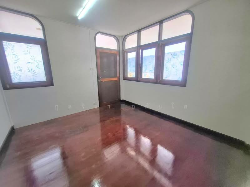10700, Bangkok, Bang Phlat, Bangkok, 3 Bedrooms, 400 sqm, Single Detached House For Rent, by กุลจิรา อภัยโส, 11549418 - DDproperty.com