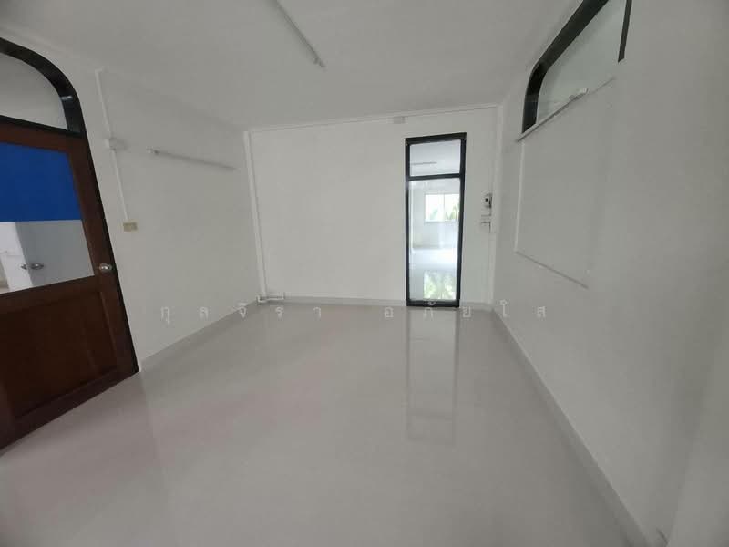 10700, Bangkok, Bang Phlat, Bangkok, 3 Bedrooms, 400 sqm, Single Detached House For Rent, by กุลจิรา อภัยโส, 11549418 - DDproperty.com