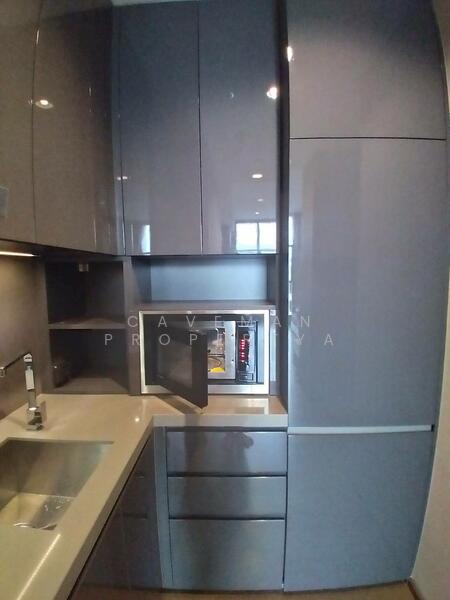 The Diplomat Sathorn, Bangkok, 158 Sathorn Nua Road, Silom, Bang Rak, Bangkok, 1 Bedroom, 42 sqm, Condo For Rent, by Caveman Propertya, 11549885 - DDproperty.com