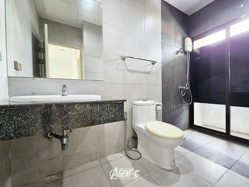 Areeya Mova Kaset-Nawamintr, Bangkok, Soi Moobaan Areeya Mowa, Chorake Bua, Lat Phrao, Bangkok, 3 Bedrooms, 190 sqm, Townhouse For Sale, by Jakkrit Nilchoo, 11550106 - DDproperty.com