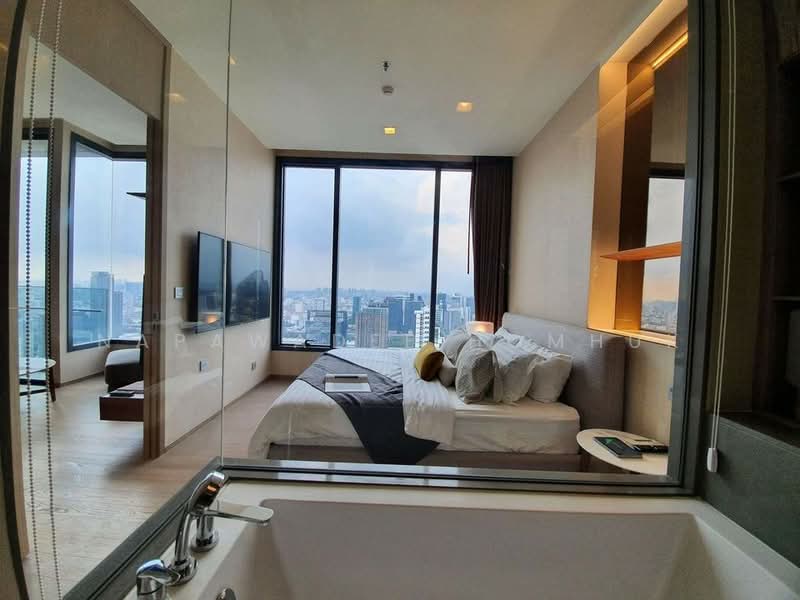 The Esse Asoke, Bangkok, 333 Soi Sukhumvit 21, Sukhumvit Road, Khlongtoei Nua, Watthana, Bangkok, 1 Bedroom, 45 sqm, Condo For Rent, by Napawadee Homhuk, 11551019 - DDproperty.com