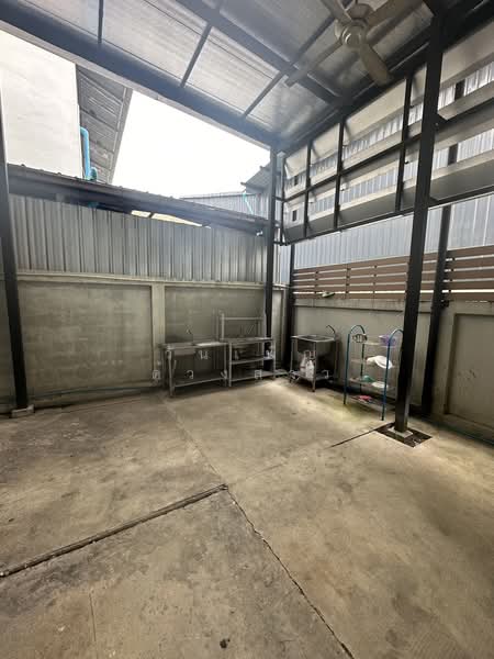 โครงการบิ๊กเกอร์แลนด์ ลำลูกกา คลอง 7, Pathum Thani, Bung Kham Proi, Lam Luk Ka, Pathum Thani, , 1,000 sqm, Warehouse/Factory For Rent, by วันเพ็ญ ด้วงสาว, 11551311 - DDproperty.com