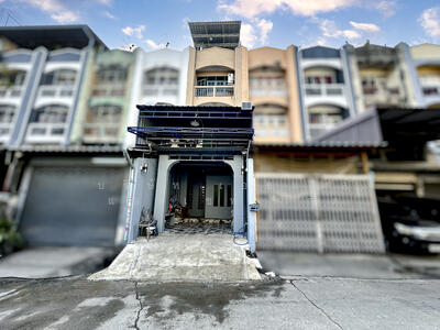 ขาย - อาคารพาณิชย์ 3.5 ชั้น ซอย เอกชัย 66/1 ขายตามสภาพ, กรุงเทพ